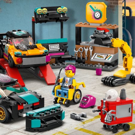60389 LEGO® City Auto uzlabošanas darbnīca 60389