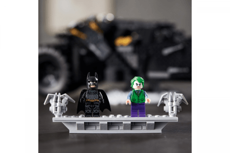 76240 LEGO® DC Comics Super Heroes Batmobile™ Tumbler 76240