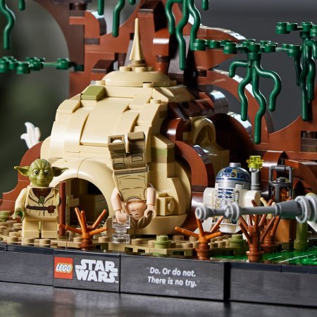 75330 LEGO® Star Wars™ Diorāma: džedu treniņi uz planētas Dagobah™ 75330