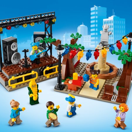 60271 LEGO® City Town Galvenais laukums 60271