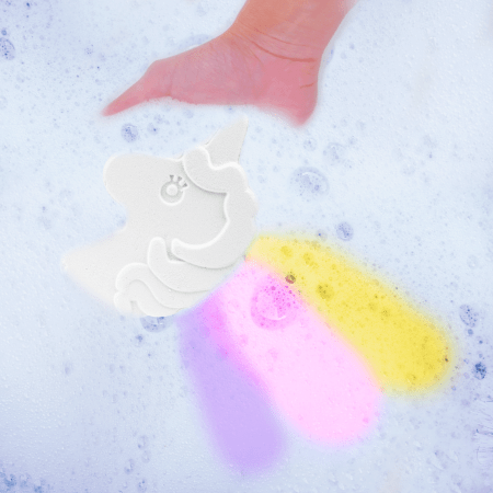 INKEE vannas bumbu komplekts trīs krāsās Foamy Unicorn, 45206EN 